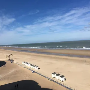 Geniet De Zee Met Top-appartement Fuji Ostende